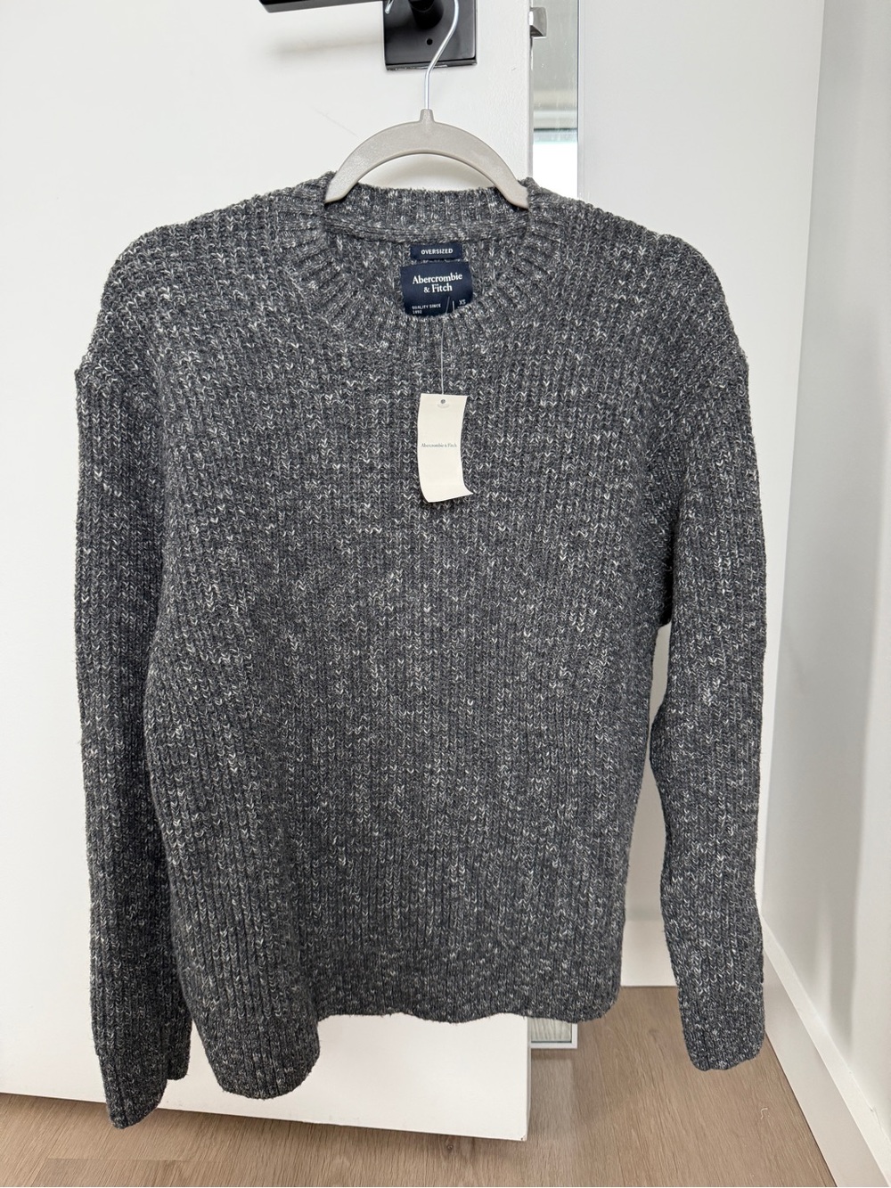 Abercrombie & Fitch Men's Charcoal Gray Ribbed Crewneck Sweater